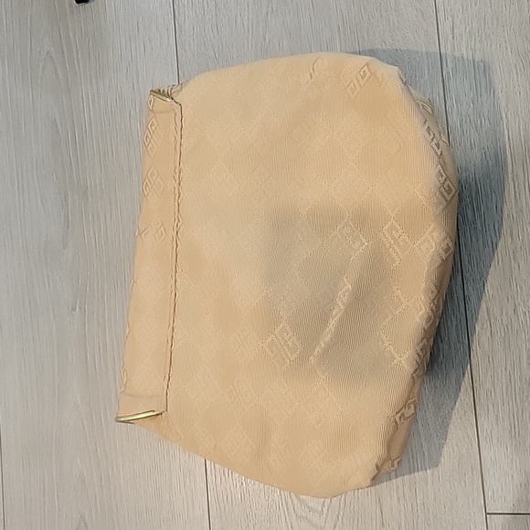 Vintage Givenchy bag or clutch - Picture 2 of 4